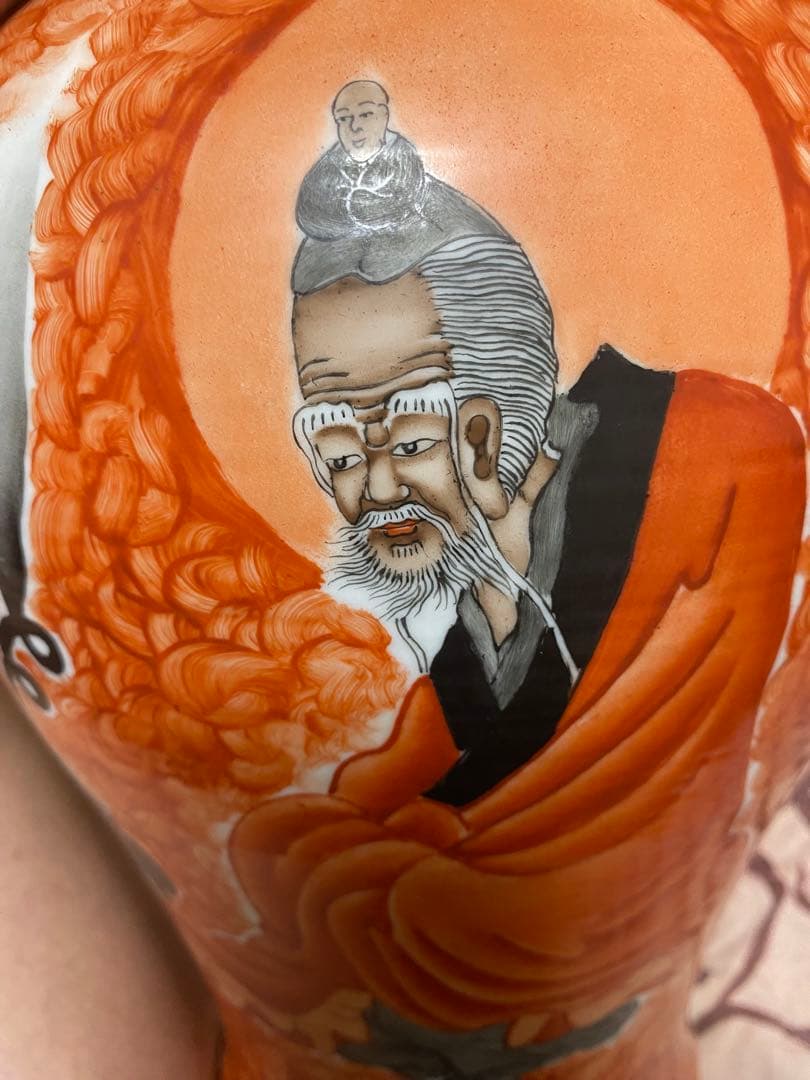 陶器の花瓶 老僧と小僧の絵柄