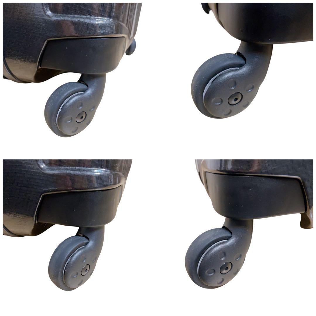 【極美品】サムソナイト　クロノライト　スピナー69 ブラック　Samsonite