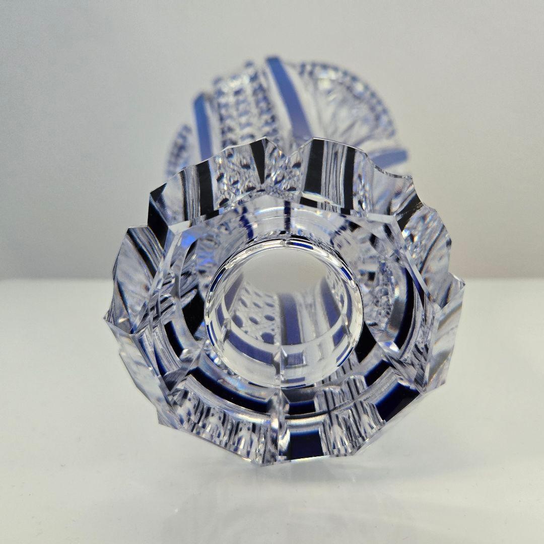 KAGAMI CRYSTAL 花瓶　江戸切子　笹っ葉に八角籠目紋