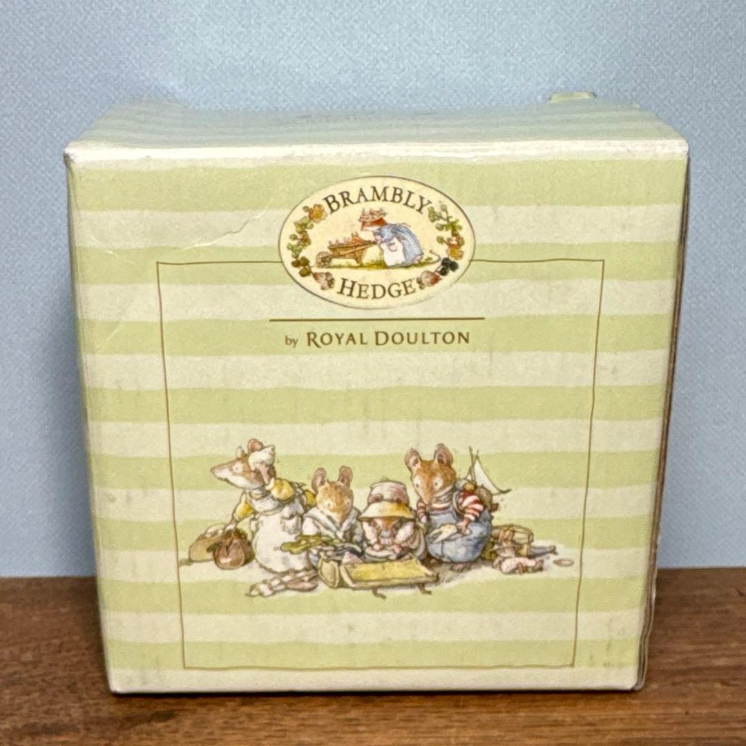 DBH53 MR. APPLE ブランブリーヘッジ ハイヒルズコレクション　登山