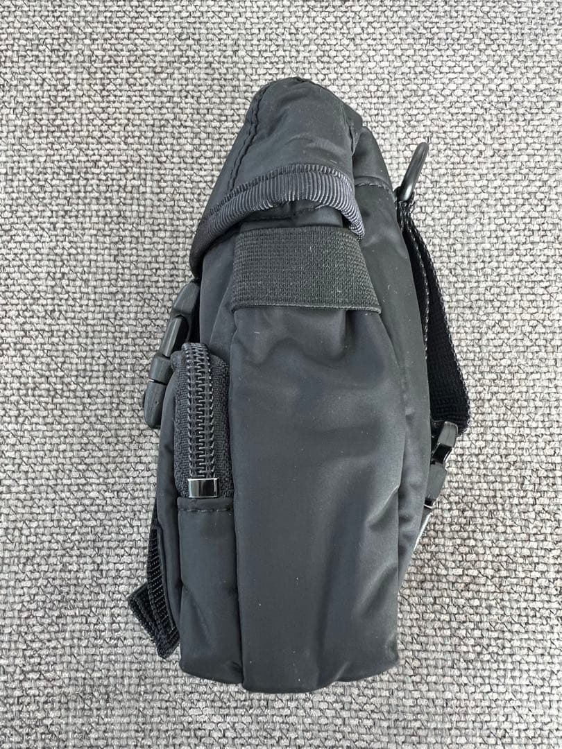 超美品 HEADPORTER BLACKBEAUTY ガジェットポーチ藤原ヒロシ