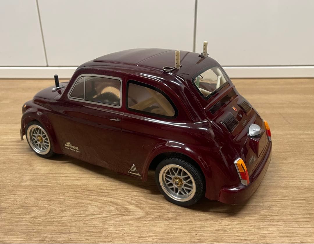 タミヤM01シャーシ電動FFラジコン　フィアットアバルトボディー