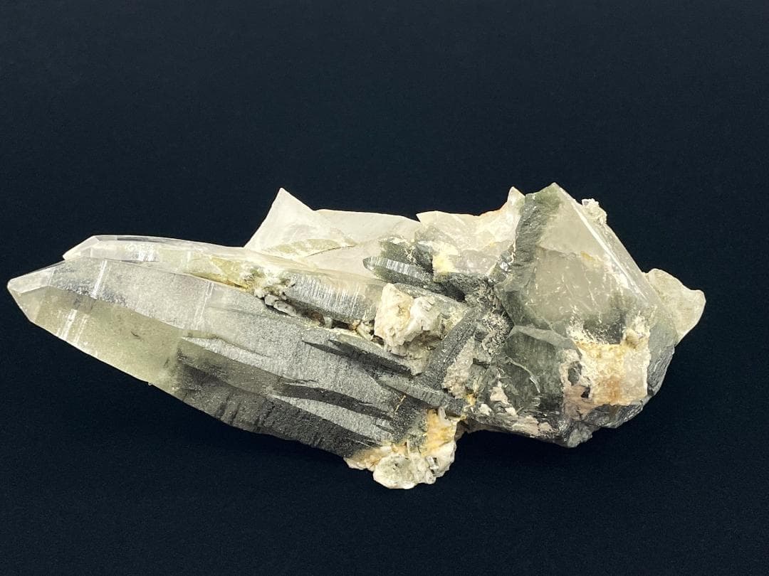 クラスター（ガネーシュヒマール）