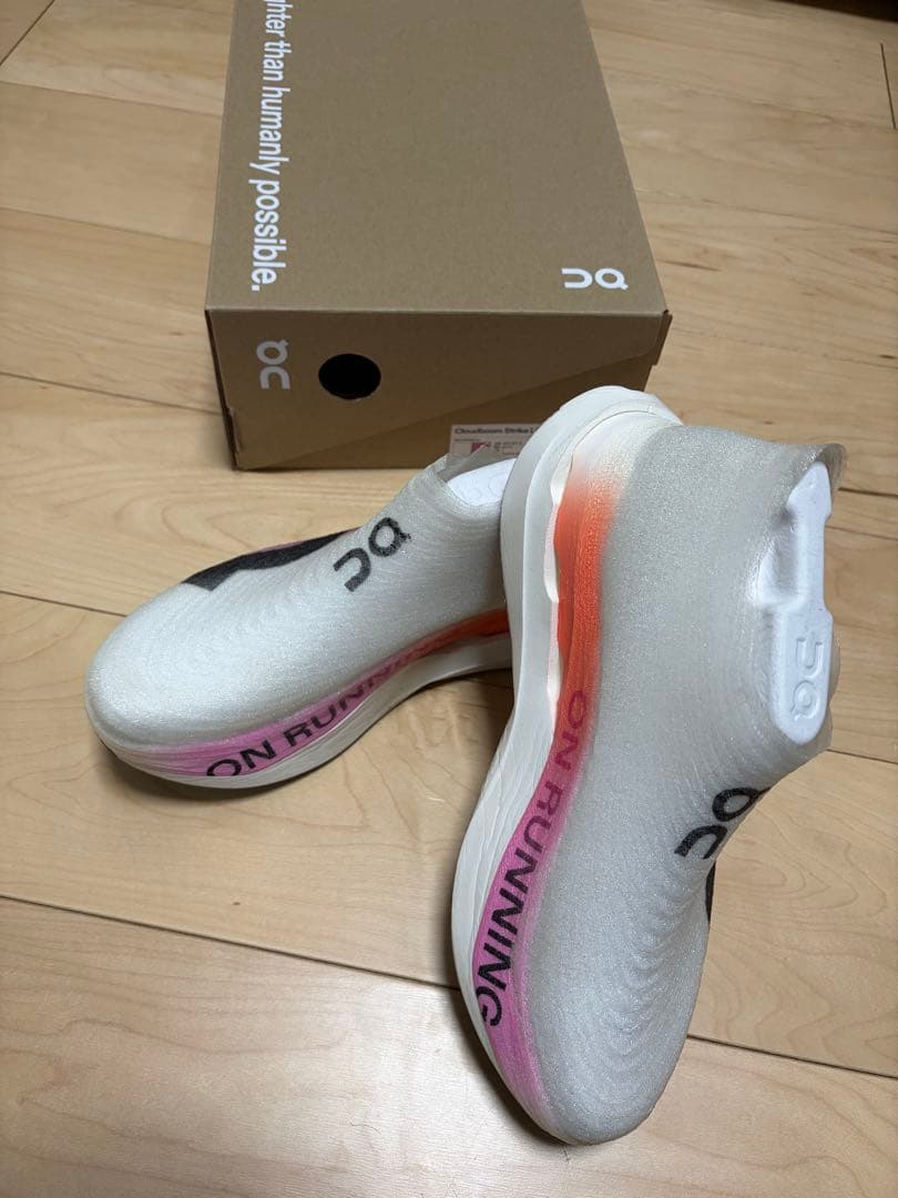 スパイク・シューズ cloud boom strike LS