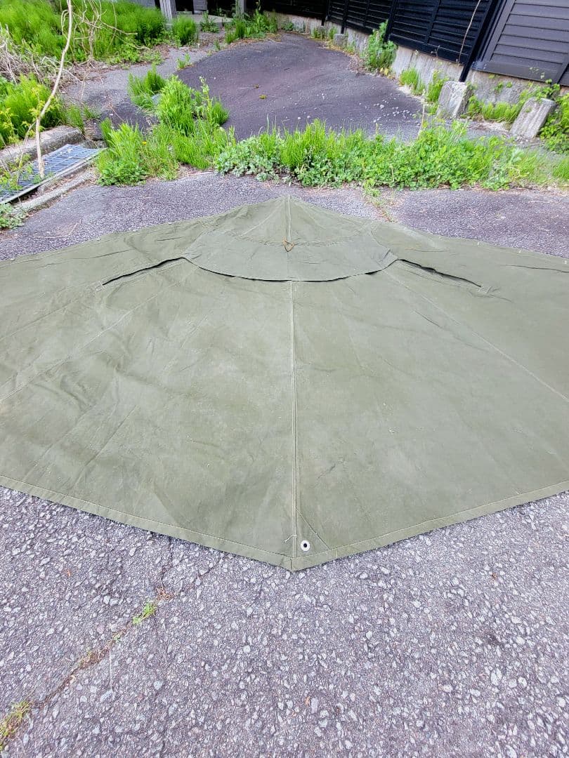 ポーランド軍幕×2枚.サイズ2.ハトメ2個 (1977年 & 78年)