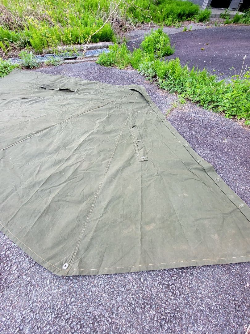 ポーランド軍幕×2枚.サイズ2.ハトメ2個 (1977年 & 78年)