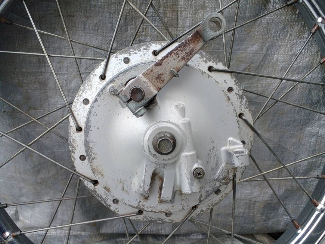 【スーパーカブ90 デラックス フロントホイール セット　通称デカドラム】