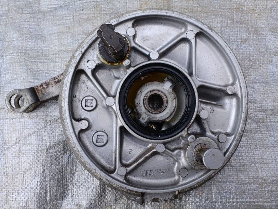 【スーパーカブ90 デラックス フロントホイール セット　通称デカドラム】