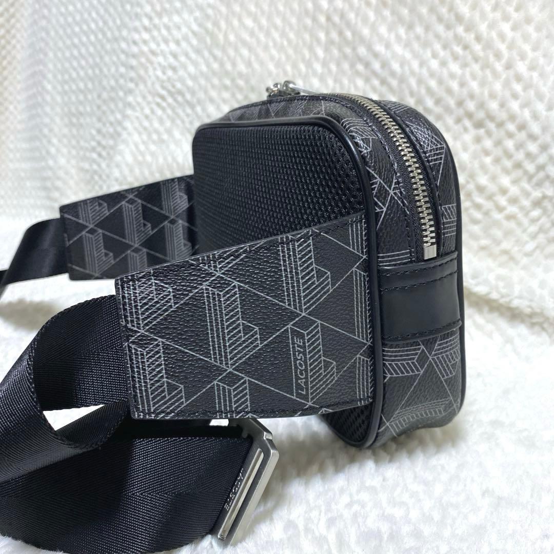 極美品】LACOSTE ラコステ モノグラム総柄 ボディバッグ ショルダーバッグ