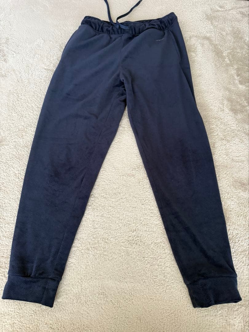 BAKUNE バクネ ベロア　上下セット ユニセックス　Mサイズ リカバリー