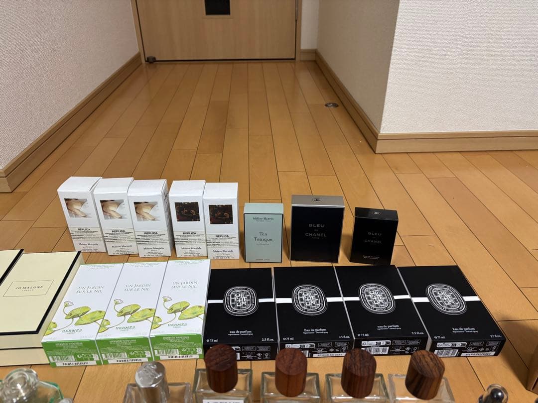 【空き瓶】人気香水 ガラスボトル まとめ売り（中身なし）