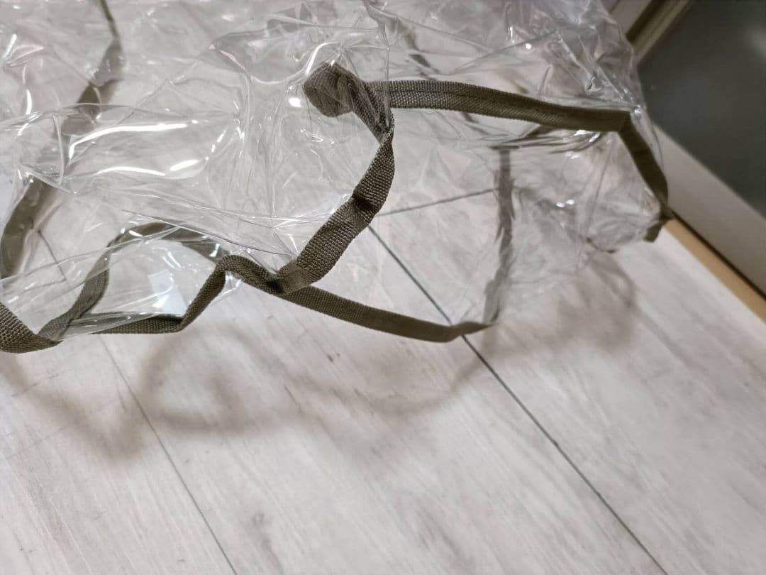 美品　有孔　施術ベッド 折りたたみベッド セブンビューティー　カバー付き