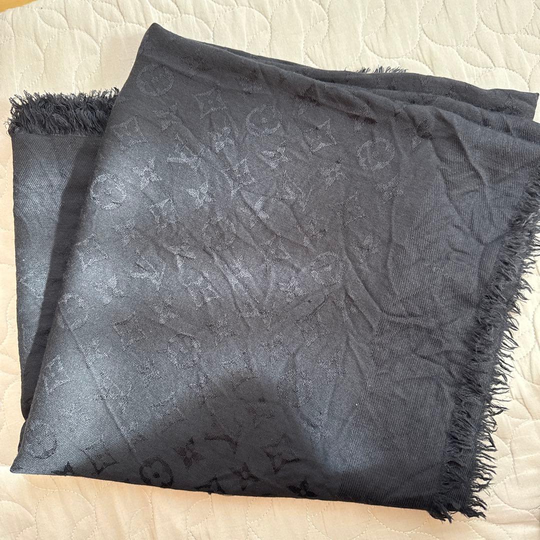 ルイヴィトン　ストール　ショール　黒