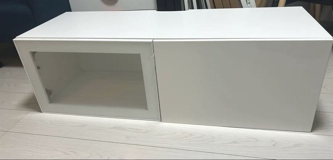 【美品】IKEA BESTÅ ベストー　テレビ台 ガラス天板