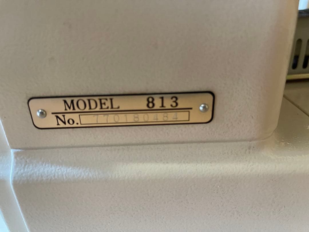 ジャノメ　モデル813 刺繍　ミシン