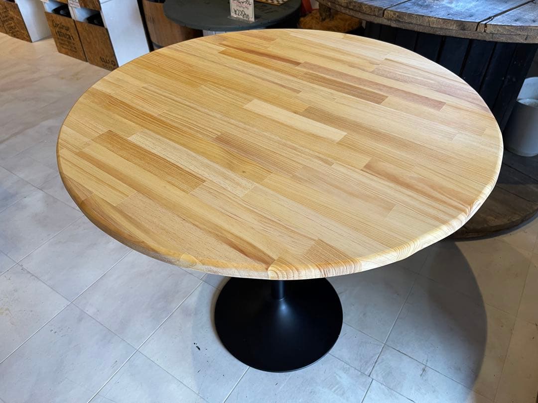 在庫あり　即納　丸テーブル　机　リビング　ナチュラル　アイアン　カフェ