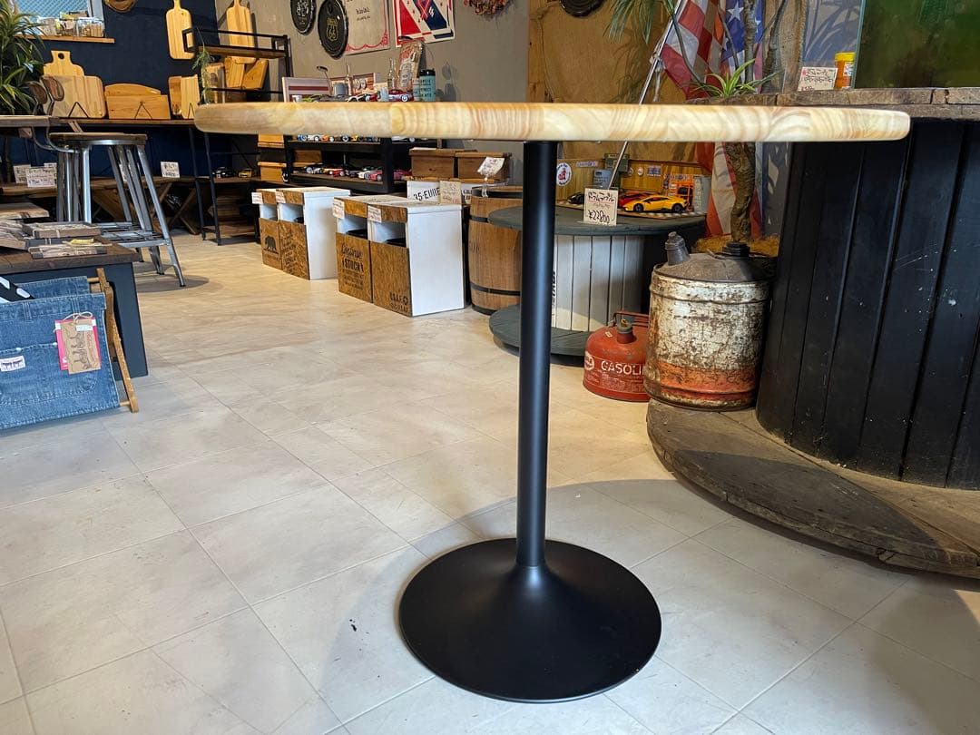 在庫あり　即納　丸テーブル　机　リビング　ナチュラル　アイアン　カフェ