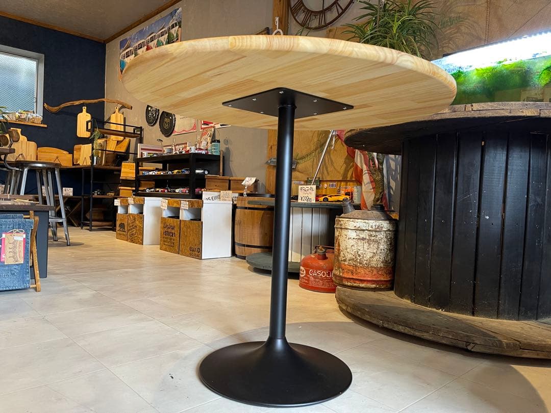 在庫あり　即納　丸テーブル　机　リビング　ナチュラル　アイアン　カフェ