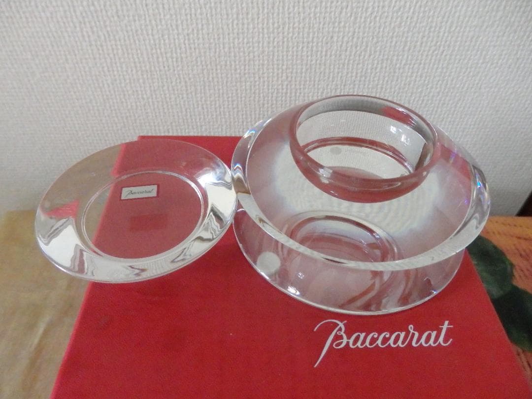 バカラ・蓋付き小物入れ