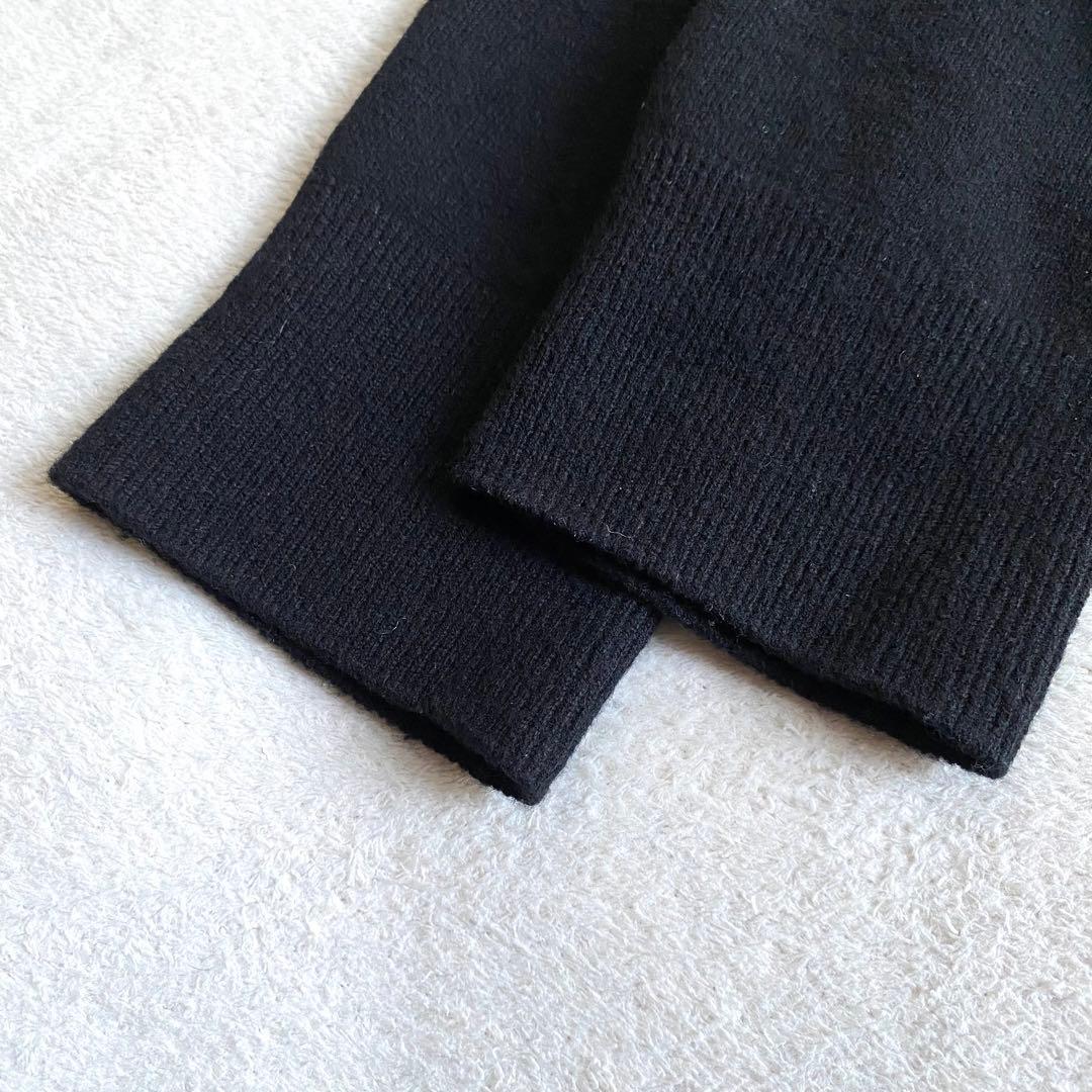 【美品✨】Deuxieme classe CAPRIクルーネックプルオーバー　黒