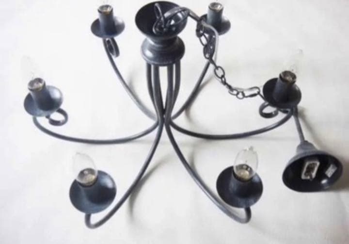 都内の方優先】お洒落なシャンデリア