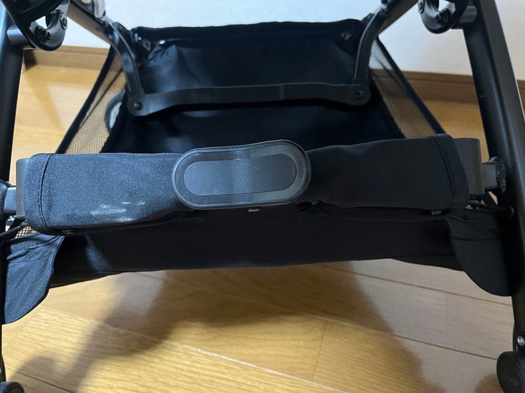 cybex ベージュ 折りたたみ式 ベビーカー