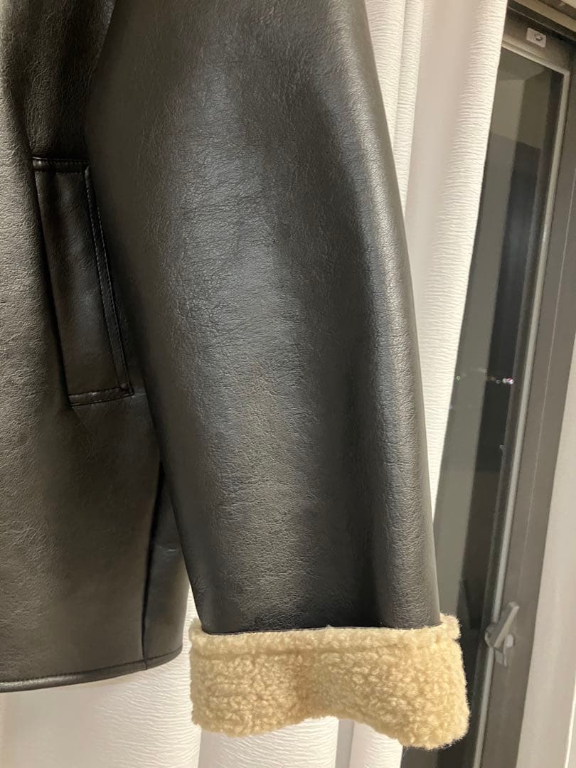 ブラックレザージャケット ボア襟