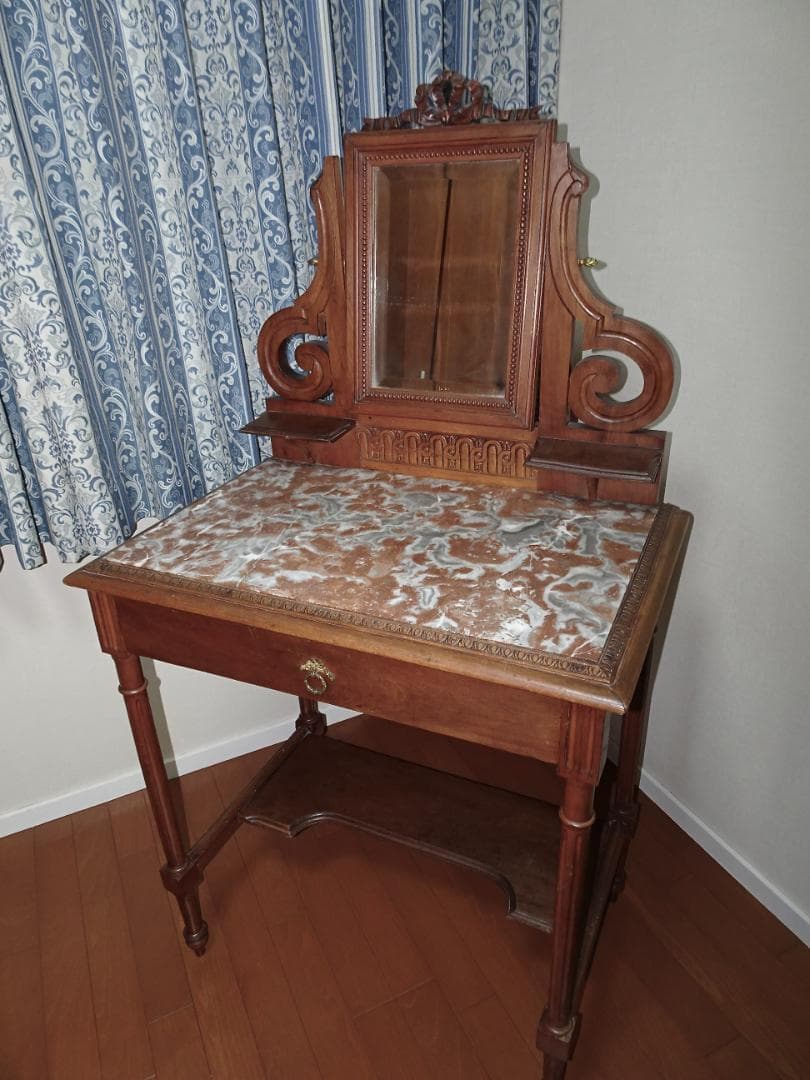 お引取限定横浜市フランス アンティークドレッサー 大理石トップ 綺麗 コンパクト