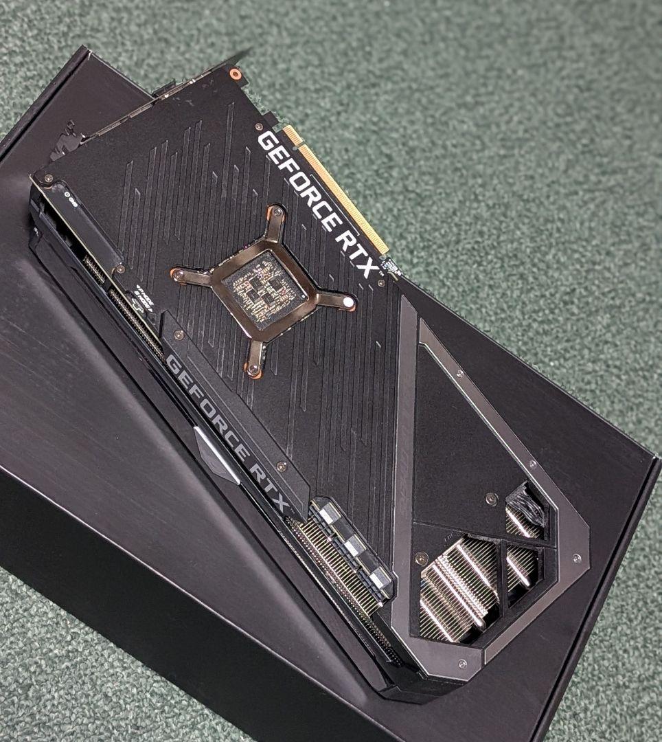 ASUS ROG STRIX GeForce RTX 3070 Ti（8GB）