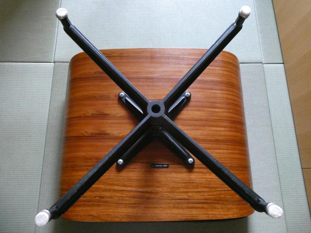 ハーマンミラー イームズ ラウンジオットマン＊正規品