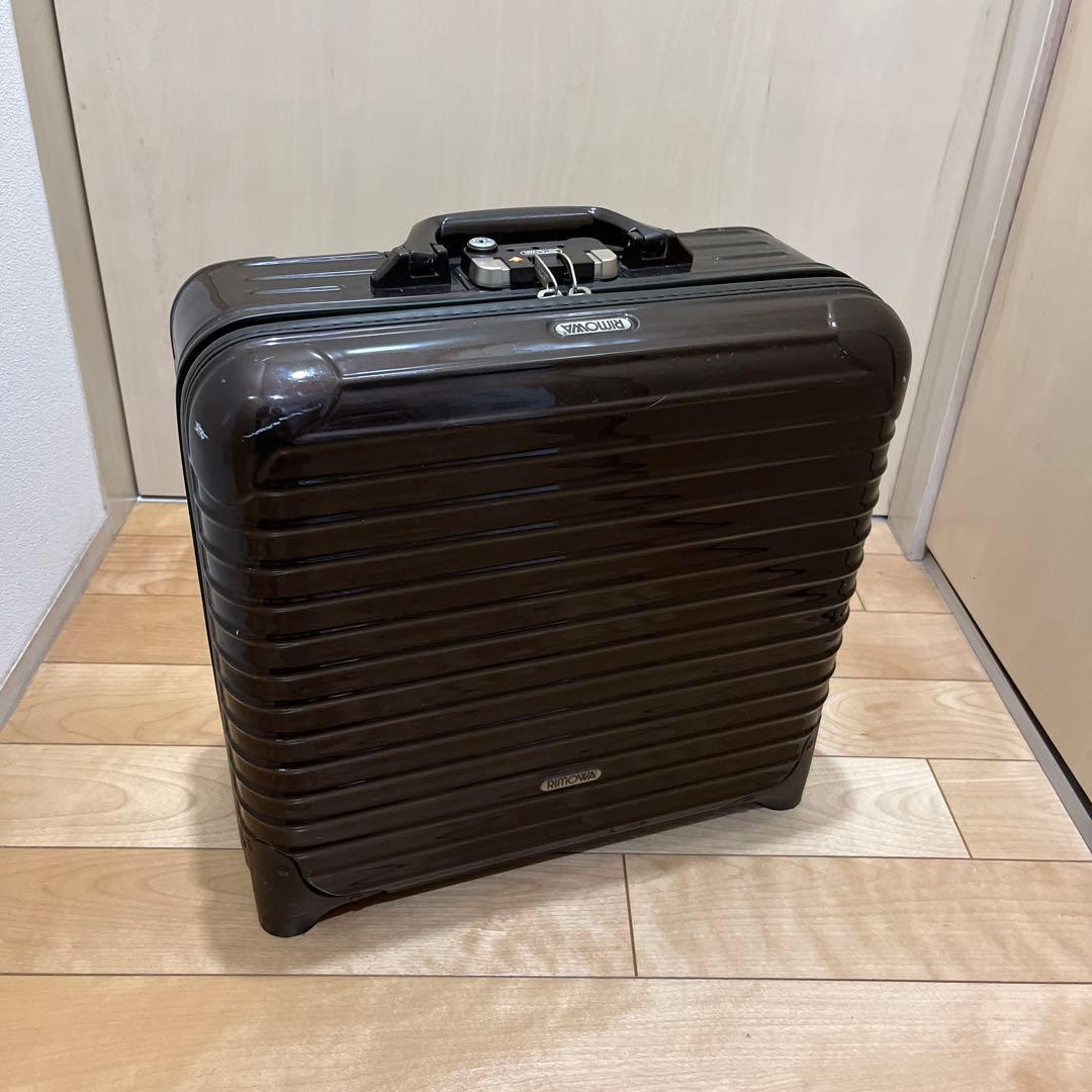 リモワ サルサデラックス 2輪 25L ブラウン　機内持込