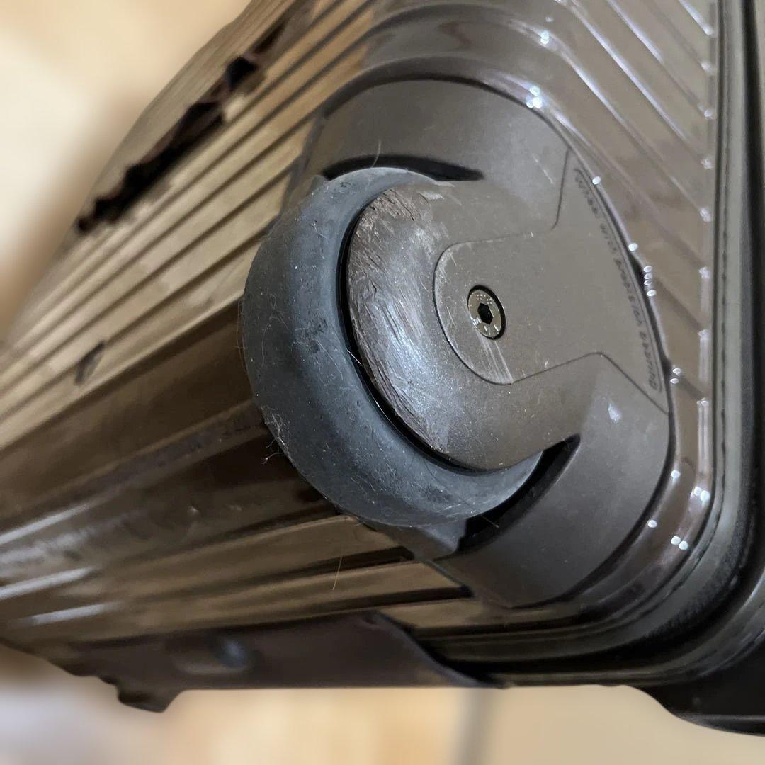 リモワ サルサデラックス 2輪 25L ブラウン　機内持込