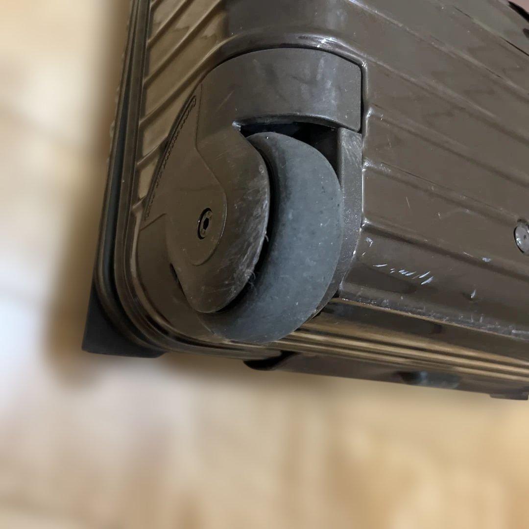 リモワ サルサデラックス 2輪 25L ブラウン　機内持込