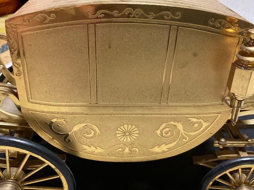 天皇陛下即位記念幌馬車／ダイキャスト製品・24k GP。【現状出品　稼働します】