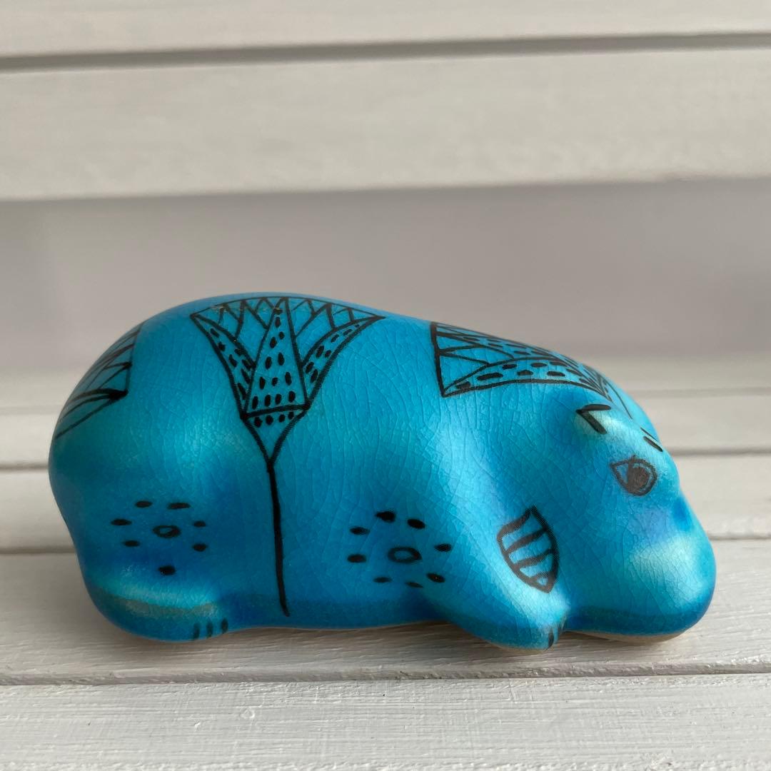 ニューヨーク メトロポリタン美術館 青いカバ WILLIAM MMA