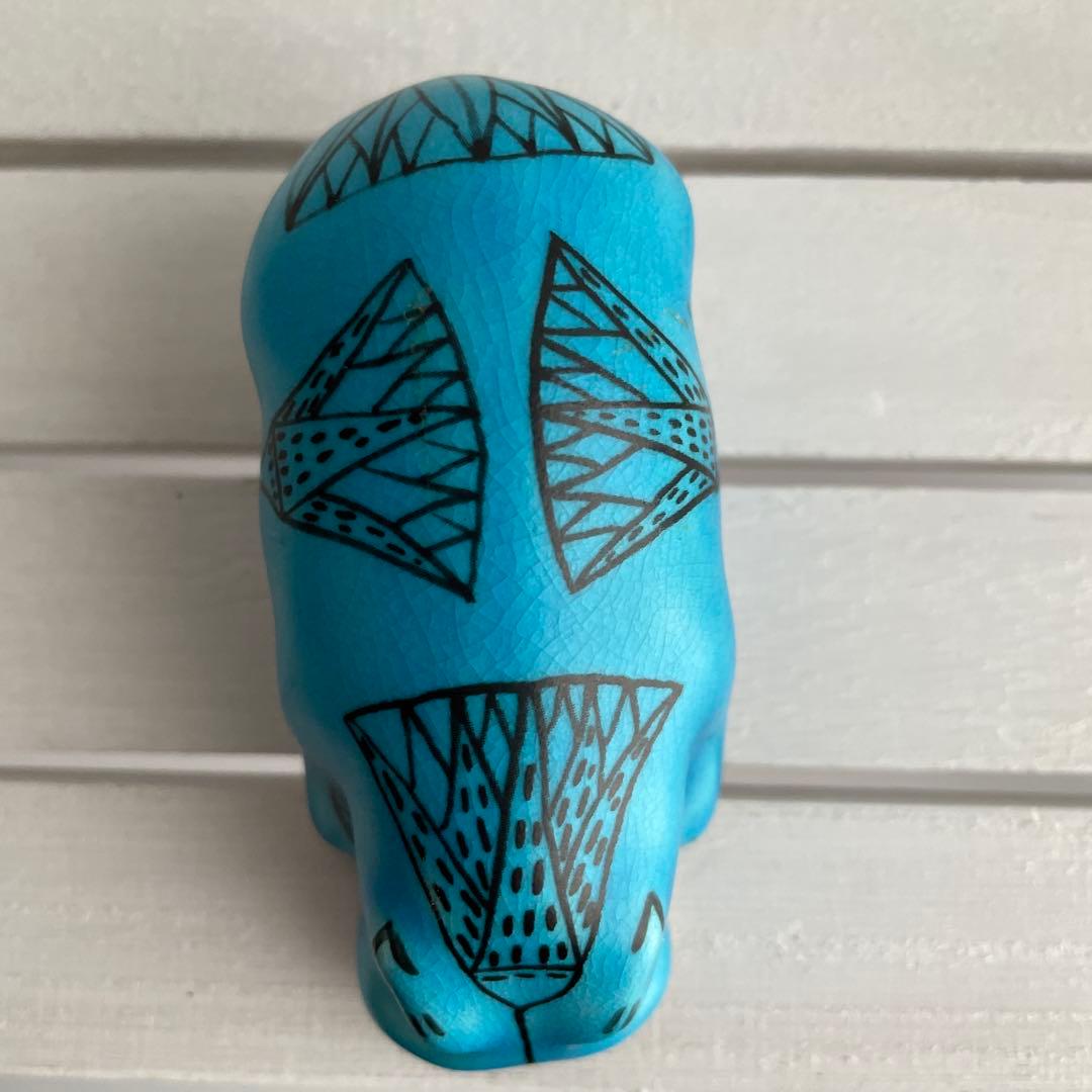 ニューヨーク メトロポリタン美術館 青いカバ WILLIAM MMA