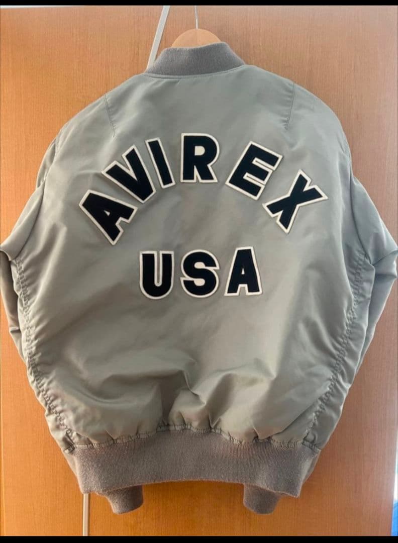 AVIREX グレー フライトジャケット MA-1　L