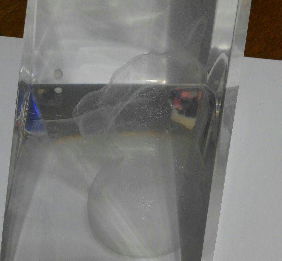 シムシメール　アクリル彫刻　アースライト