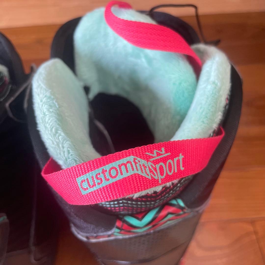 【美品】Salomon Ivy Boaスノーボードブーツ 24.5cm BOA付