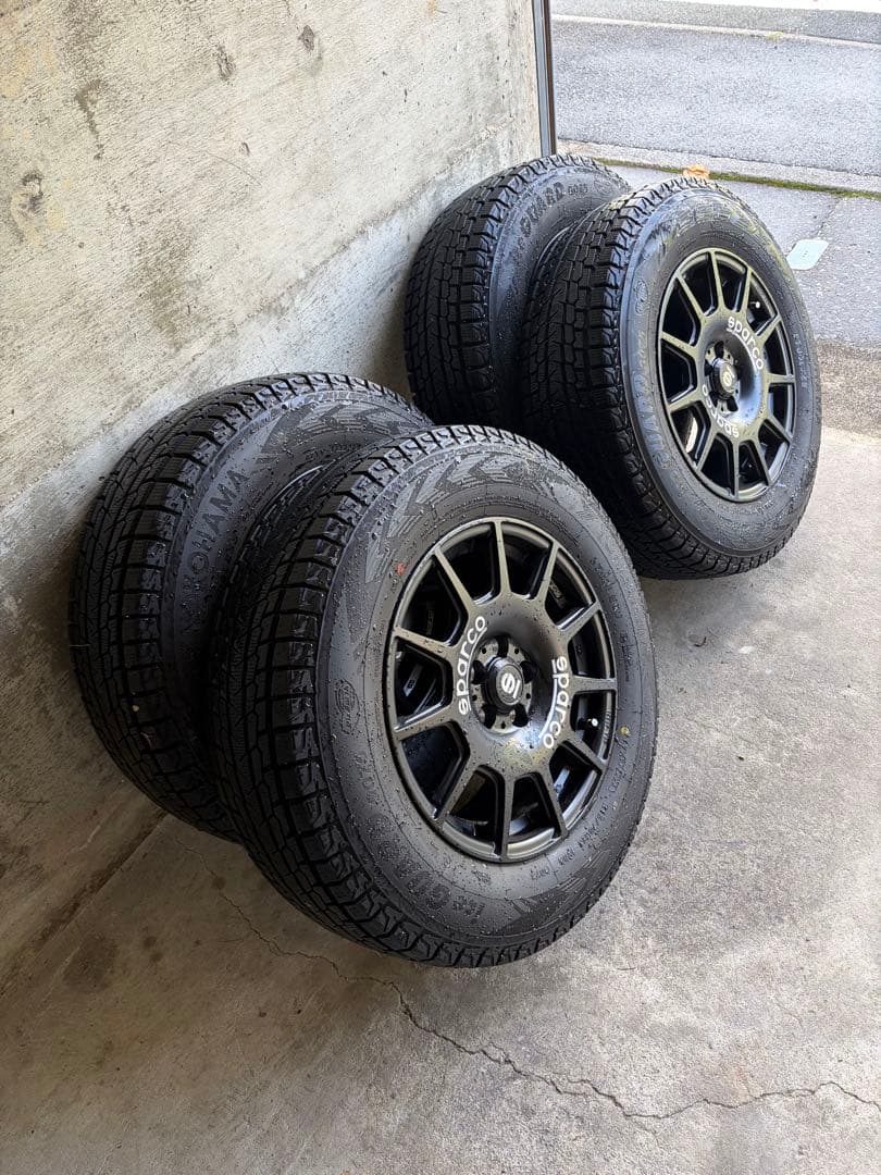 スパルコのテラホイールスタッドレスタイヤのセット