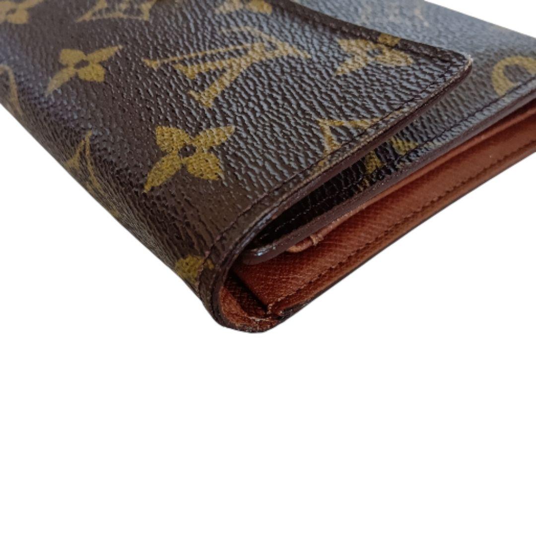 ルイヴィトン　モノグラム　ポルトトレゾール　エテュイパピエ　三つ折り財布
