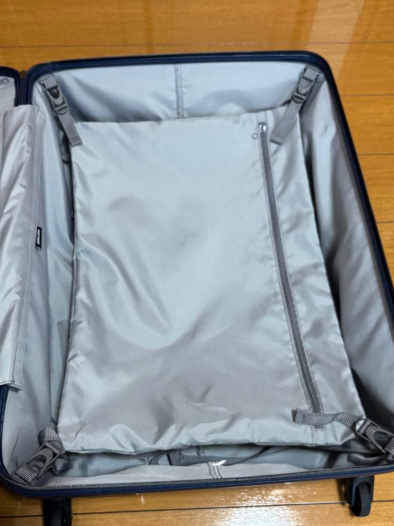 ゼログラ　スーツケース　66cm