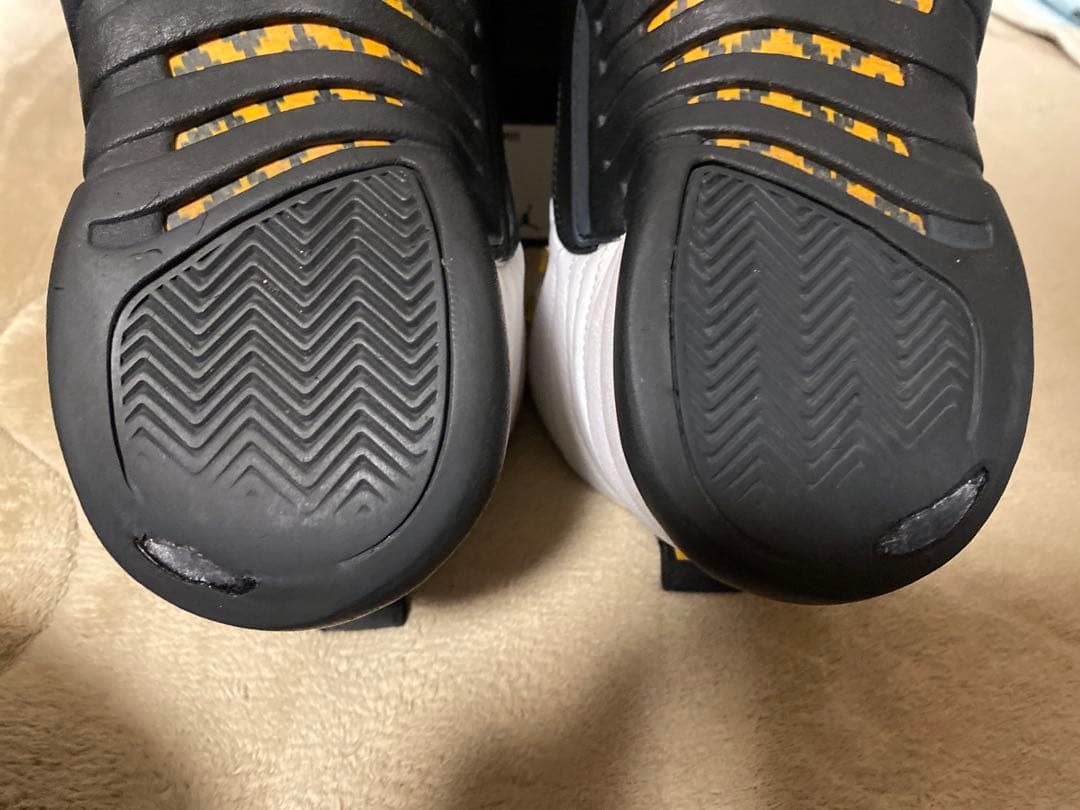 NIKE AIR JORDN12 TAXI US9 ジョーダン12 タクシー