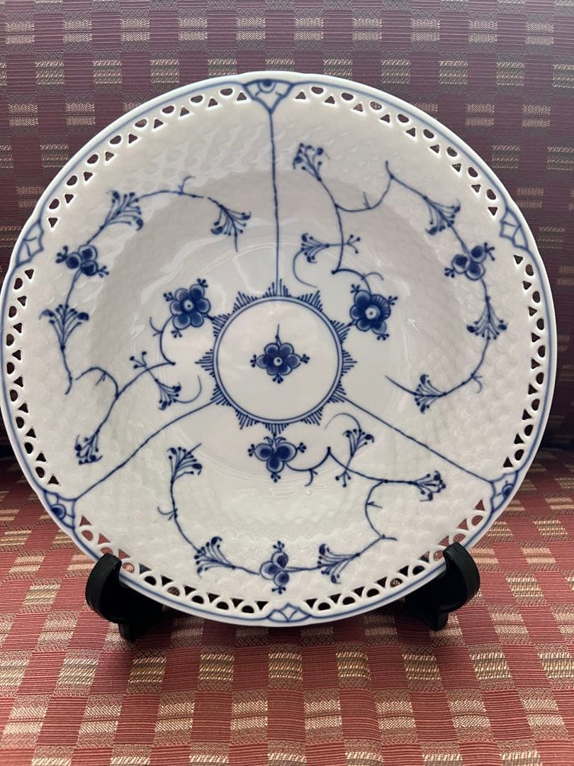 ロイヤルコペンハーゲン ブルーフルーテッド レース 飾り皿 25cm