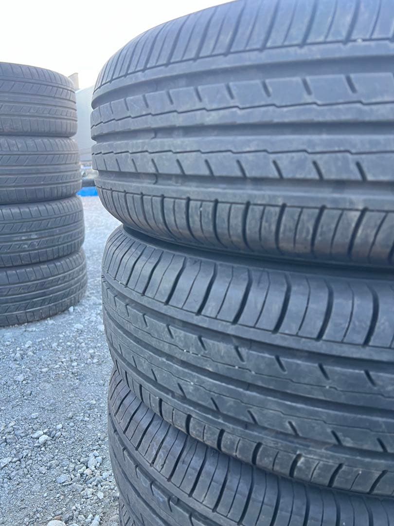 ヨコハマ　ブルーアース　es 195/65r15 25年製