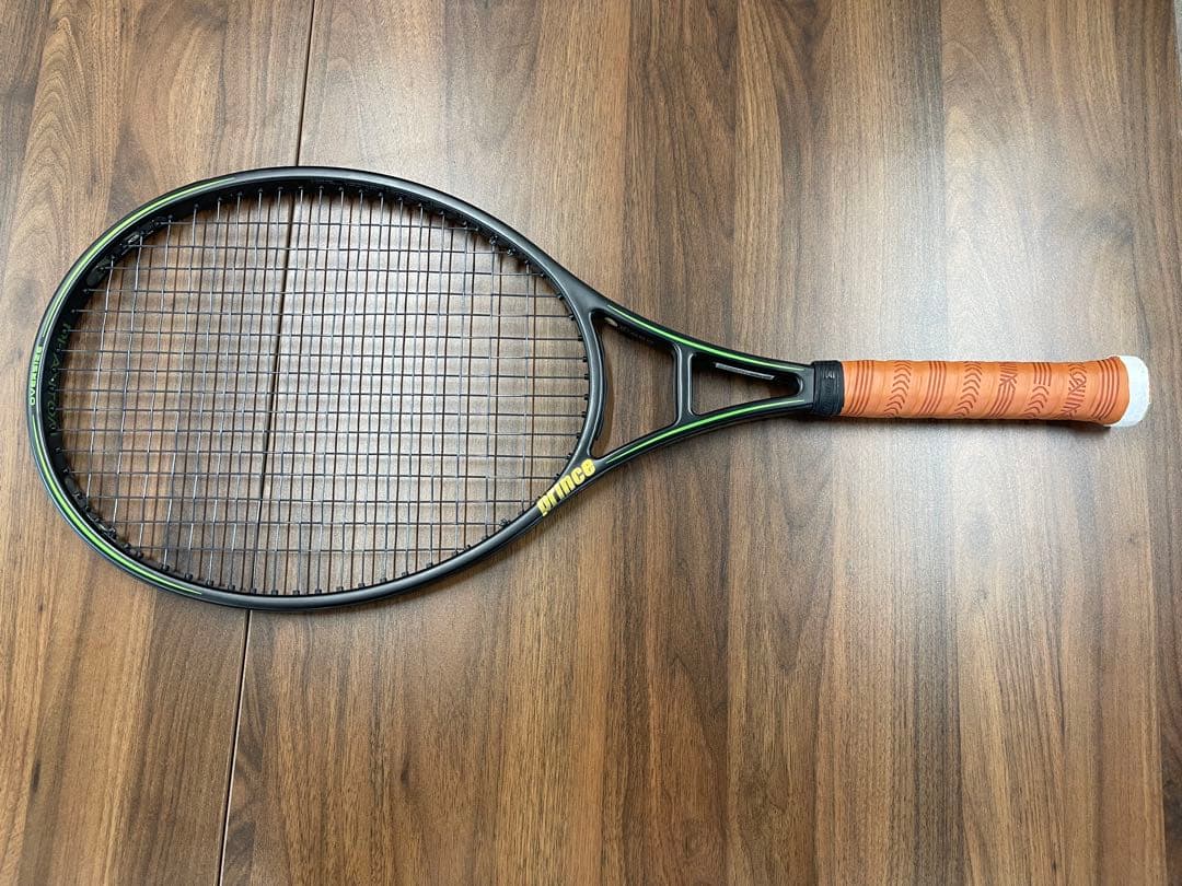 ファントムグラファイト107 硬式テニスラケット 送料無料