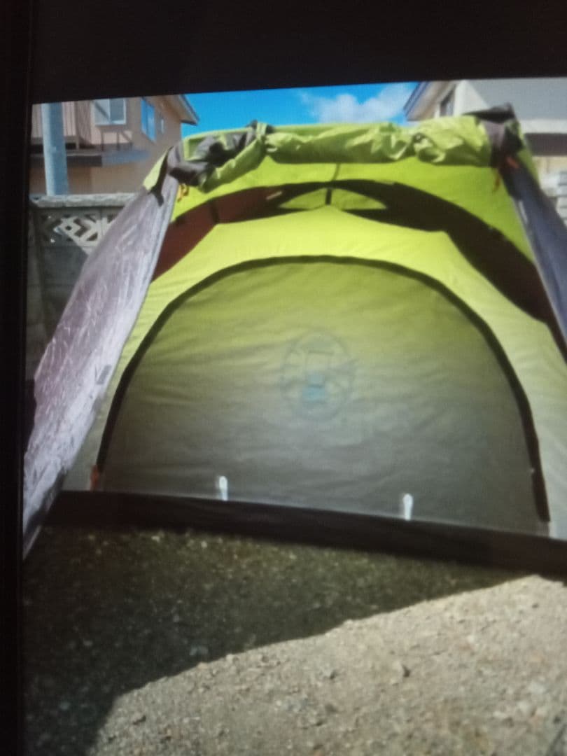 ソロキャンプにオススメ　4点セットです　テントにチェア、テーブル等