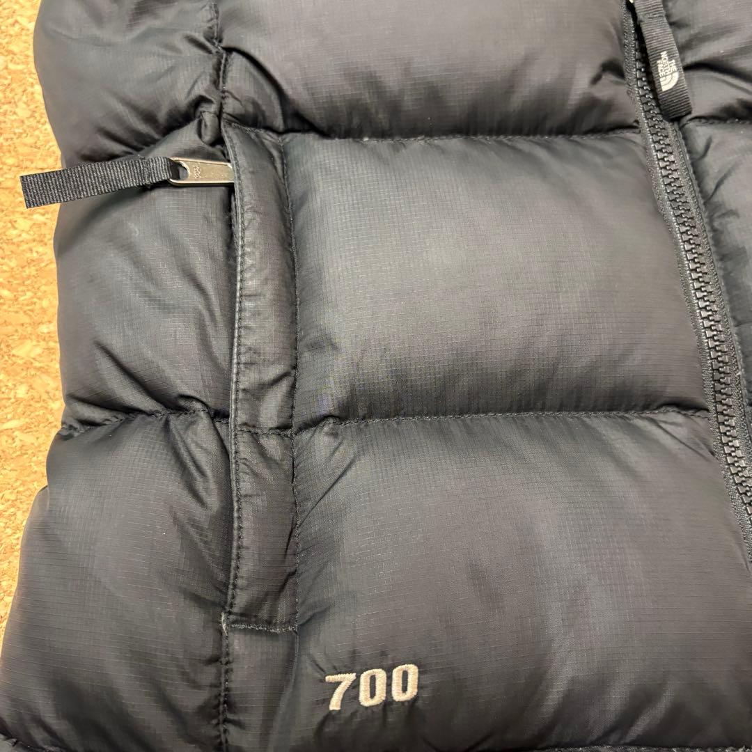 【セール中】The North Face ブラックダウンベスト 700