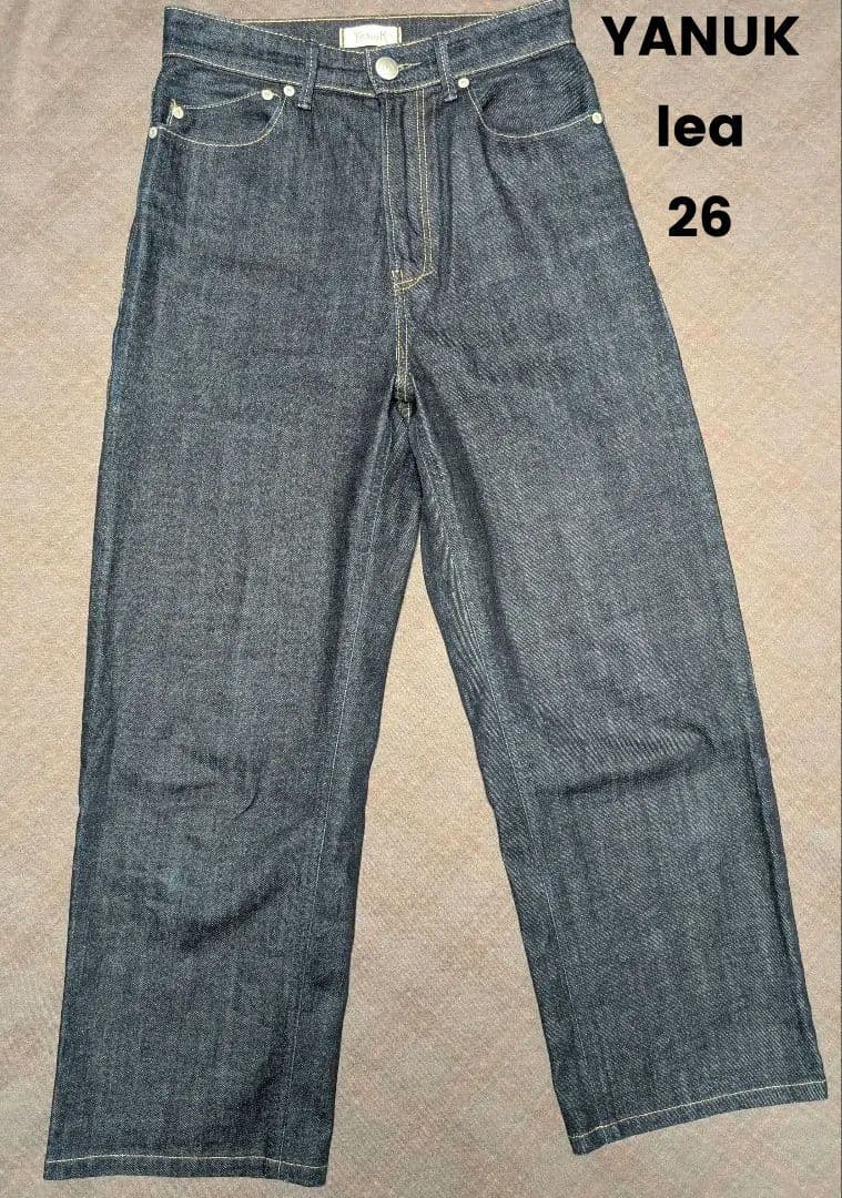 美品 ヤヌーク デニム LEA ボーイズストレート ジーンズ OWI 26