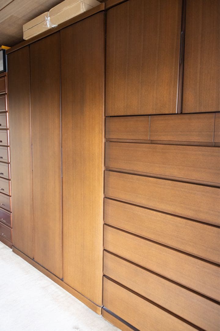 洋服だんす　左